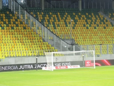 Kontrowersyjny przetarg na dostawę narzędzi dla stadionu miejskiego został unieważniony