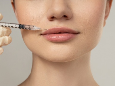 Trudności z mówieniem, a nawet omdlenia. Kiedy dochodzi do zatruć po „botoksie”?