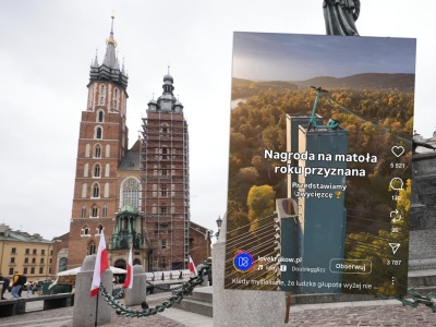 Szokująca sytuacja w Krakowie. Porzucił hulajnogę... 40 m nad ziemią. 
