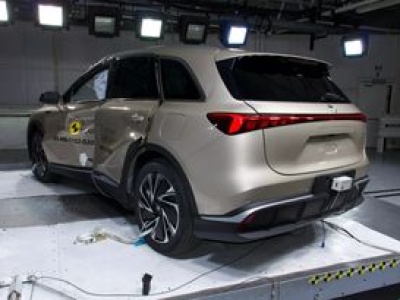 Chiński elektryk zadebiutował przed czasem. Wszystko przez testy zderzeniowe