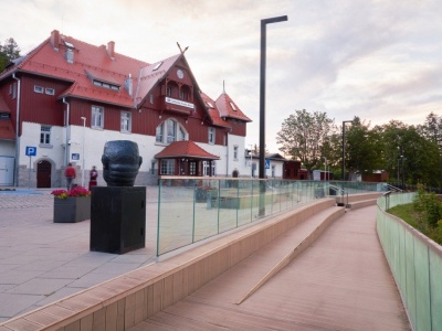 Dworzec w Szklarskiej Porębie triumfuje w międzynarodowym konkursie