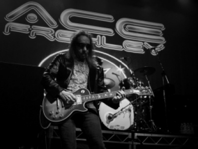 Zmarł Ace Frehley, główny gitarzysta zespołu Kiss