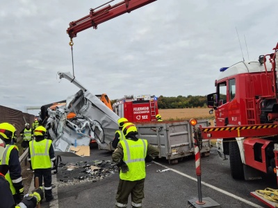 Delegacja z Małopolski w autokarze, który rozbił się w Austrii. Nie żyje kierowca busa
