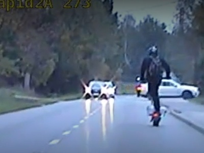 Pędził w regionie hulajnogą z prędkością 46 km/h. Dostał srogi mandat