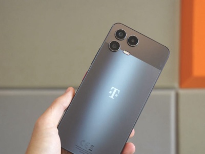 T Phone 3 Pro 5G – solidny, tani, a do tego wspierany przez AI