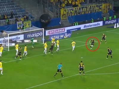 Siedem goli w Ekstraklasie! Niebywały mecz, było już 0:2!