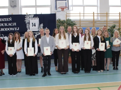 Najzdolniejsi uczniowie z Gminy Kulesze Kościelne nagrodzeni stypendiami