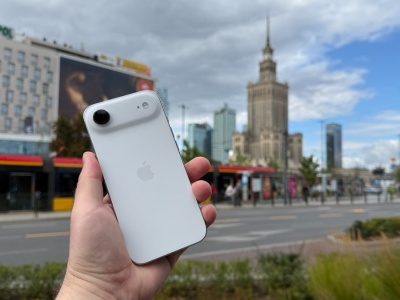 Taki będzie składany iPhone. Kupię go, choć będę musiał oddać nerkę