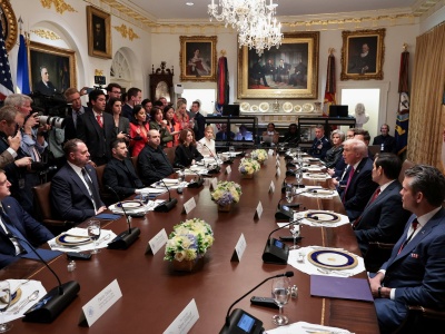 Trump na spotkaniu z Zełenskim: Tomahawki mogą zostać odebrane przez Putina jako eskalacja