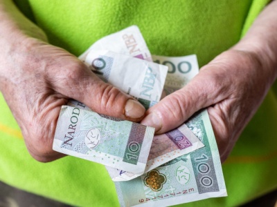 Nie komputer, nie AI. To oni są teraz na wagę złota. Pensje sięgają 11 tys. zł