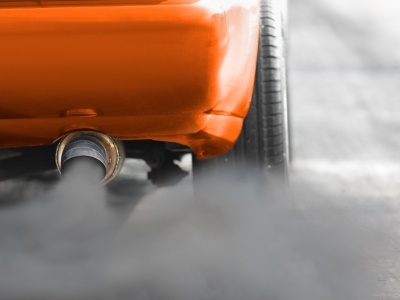 Nowe obowiązkowe podatki dla kierowców. Kto uniknie opłaty