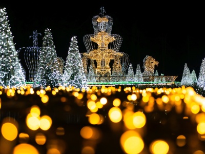 Wilanów rozświetla się w rytmie Chopina. Startuje Królewski Ogród Światła