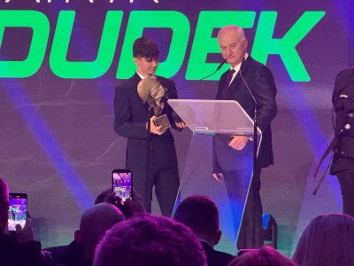 Żużel. Poruszająca dedykacja Dudka podczas gali! Podziękował za córeczkę!