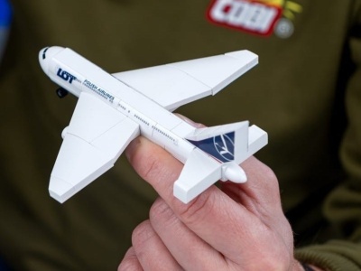 COBI i LOT razem. Jest pierwszy zestaw klocków!