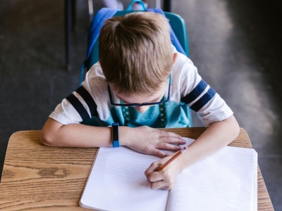 Rok bez zadań domowych. Nauczyciele alarmują: motywacja spada