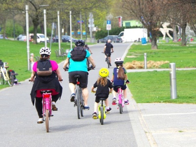 Sejm zdecydował, że kaski dla dzieci będą obowiązkowe