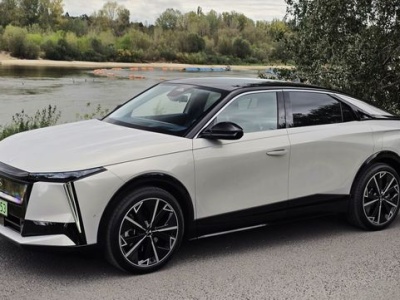 Nowy DS N8 - elektryczna awangarda z Francji już w Polsce