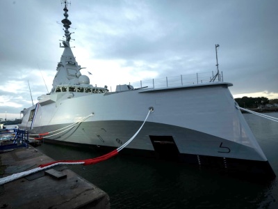 Francja: Pierwsza „cyfrowa” fregata Amiral Ronarc’h przekazana