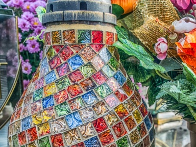 To najdroższy znicz w Polsce. Zaskakuje wyglądem i ceną, a chętnych nie brakuje