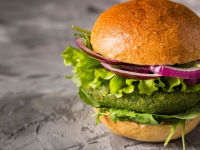 Steki i burgery na unijnym indeksie. Branża: cofamy się w rozwoju