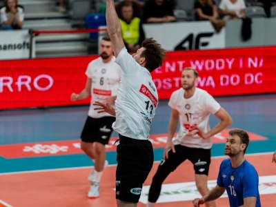 Zacięty bój w Świdniku. Pierrot Czarni z drugim zwycięstwem w sezonie