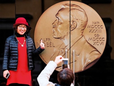 Wielki Skok naukowy Chin: jak nowy plan pięcioletni i finansowanie badań mają przynieść Nagrody Nobla