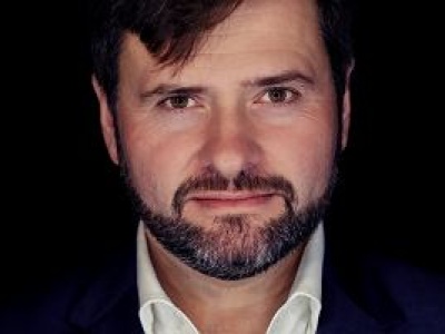 Lekarz: W systemie nie ma już pieniędzy na podwyżki dla lekarzy. Dr Łukasz Więch o zastopowaniu wzrostów pensji i odejściu od B2B