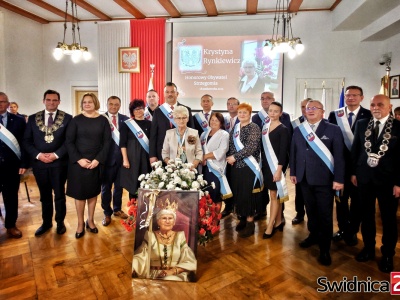 Krystyna Rynkiewicz dołączyła do grona Honorowych Obywateli Strzegomia