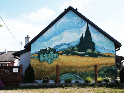 Niepozorna wieś cudem Polski. Najbardziej artystyczna miejscowość?