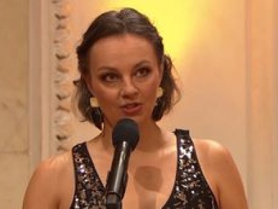 WPADKA prowadzącej na Konkursie Chopinowskim. Po chwili przeprosiła finalistę