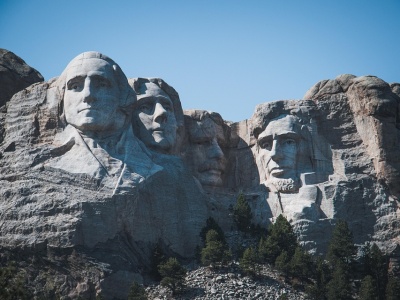 Według niektórych polityków Polska nie leży w Europie, tylko jest kolejnym stanem USA