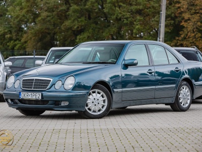 Mercedes E 200 Kompressor W210 2001 – 23370 PLN – Gogolin