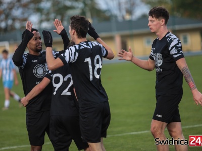 Trzy gole i trzy punkty na koncie biało-zielonych