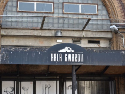 Remont Hali Gwardii. Umowa na ostatniej prostej