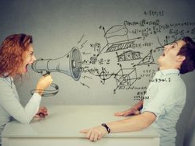 Bycie miłym nie popłaca? Nieuprzejme traktowanie AI przynosi lepsze rezultaty