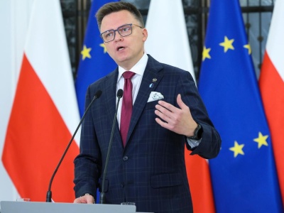 Hołownia chce być ambasadorem w USA.  Tusk i Sikorski mówią 