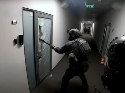 Europol zlikwidował farmę kart SIM, zasilającą 49 milionów fałszywych kont