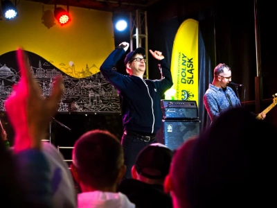 Energetyczny koncert zespołu HURT na legnickim rynku (FOTO)