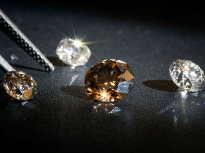 Sztuczne diamenty jako broń geopolityczna? Kolejna wyrwa w łańcuchu dostaw półprzewodników