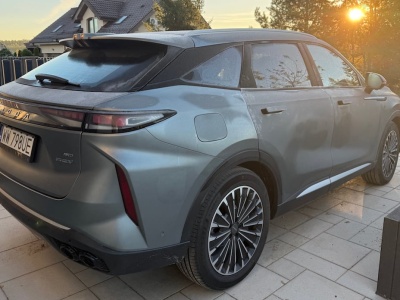 Pierwszy przymrozek z Omodą 9. Odpaliłem podgrzewaną szybę. „Czeka nas ciekawy okres jesienno-zimowy”