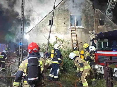 Pożar domu w Słońsku. Wszystko było w ogniu (ZDJĘCIA)