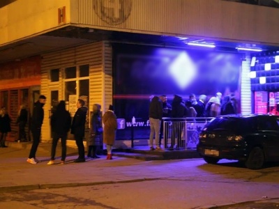 Mężczyzna trafił do szpitala po brutalnym ataku w olsztyńskim klubie