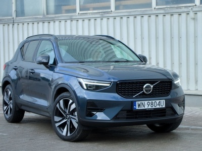 Volvo XC40 wcale się nie starzeje. Ma osiem lat i ciągle jest w czołówce