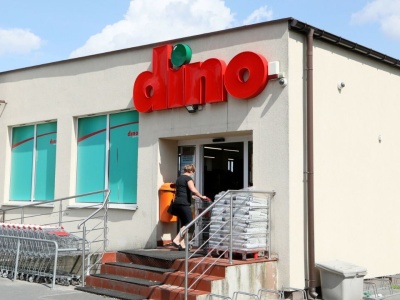Nie tylko Wilanów. Dino staje do walki z Biedronką i Lidlem. Tu powstaje kolejny sklep w Warszawie