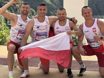 Polscy Mastersi mistrzami Europy w sztafecie - wśród nich Daniel Kossowski z Radomia