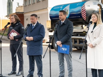 Co z budową schronów w Warszawie? Trzaskowski podpisał ważną umowę