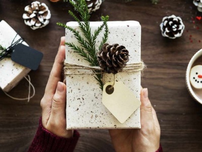 Bony, premie, paczki. Co wolno dać pracownikom na święta?