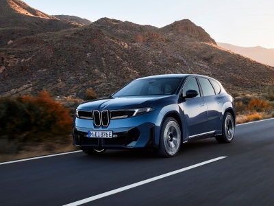 Nowy BMW iX3 rozchodzi się jak świeże bułeczki. Kto nie zamówi teraz, poczeka do 2027 r.