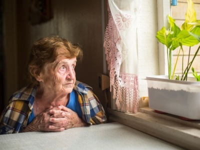 ​ZUS bez łaski wysyła 350 zł miesięcznie. Wystarczy spełnić jeden z dwóch warunków