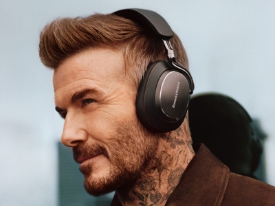 Słuchawki nauszne kontra douszne. Które są lepsze?